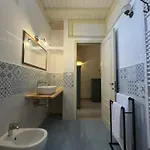 Palazzo Ferilli Alfonso Bed and Breakfast