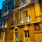 Palazzo Ferilli Alfonso Bed and Breakfast *