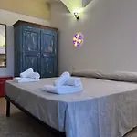 Palazzo Ferilli Alfonso Bed and Breakfast