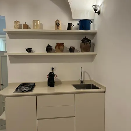 Palazzo Ferilli Alfonso Bed & Breakfast *