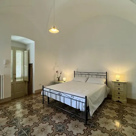 Bed & Breakfast Palazzo Ferilli Alfonso *