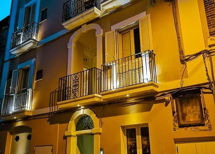 Palazzo Ferilli Alfonso Bed & Breakfast *